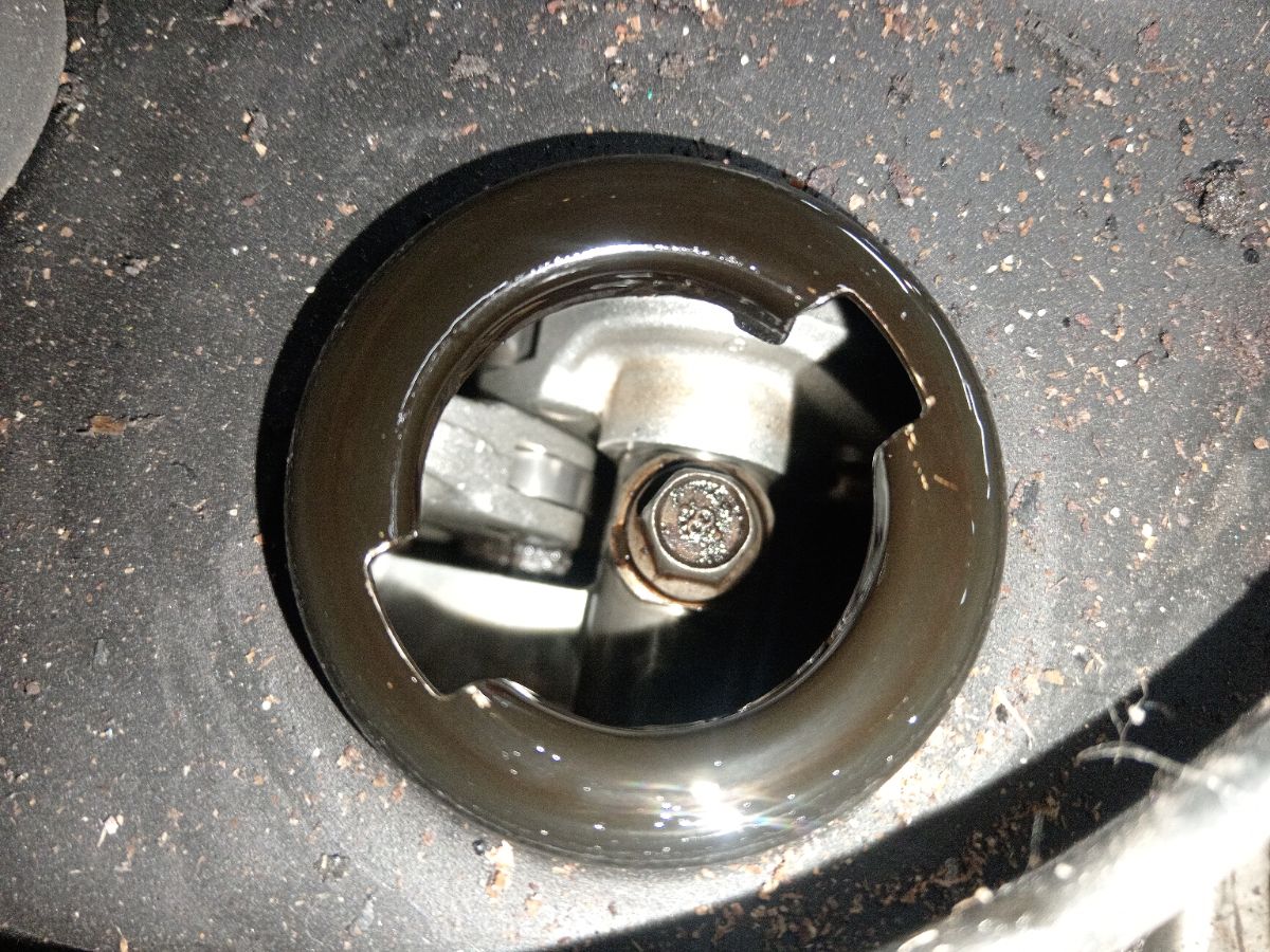 Двигатель на Mitsubishi Lancer Cedia CS2V 4G15 Фото 4