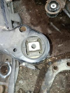 Балка подвески 7524325-06 на Bmw 3-Series E91-US72 N46B20BD Фото 6
