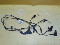 Датчик ABS на Toyota Corolla Fielder ZRE144G 2ZR-FE 89546-12100  89545-12100, Заднее расположение