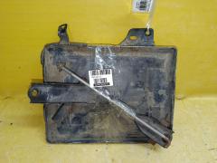 Подставка под аккумулятор на Toyota Corolla Fielder ZRE144G