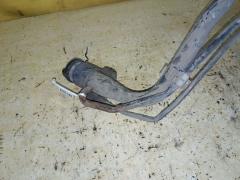 Заливная горловина топливного бака 77201-12700 на Toyota Corolla Fielder ZRE144G 2ZR-FE Фото 2