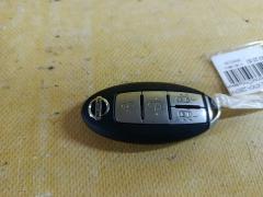 Ключ двери на Nissan Serena C25