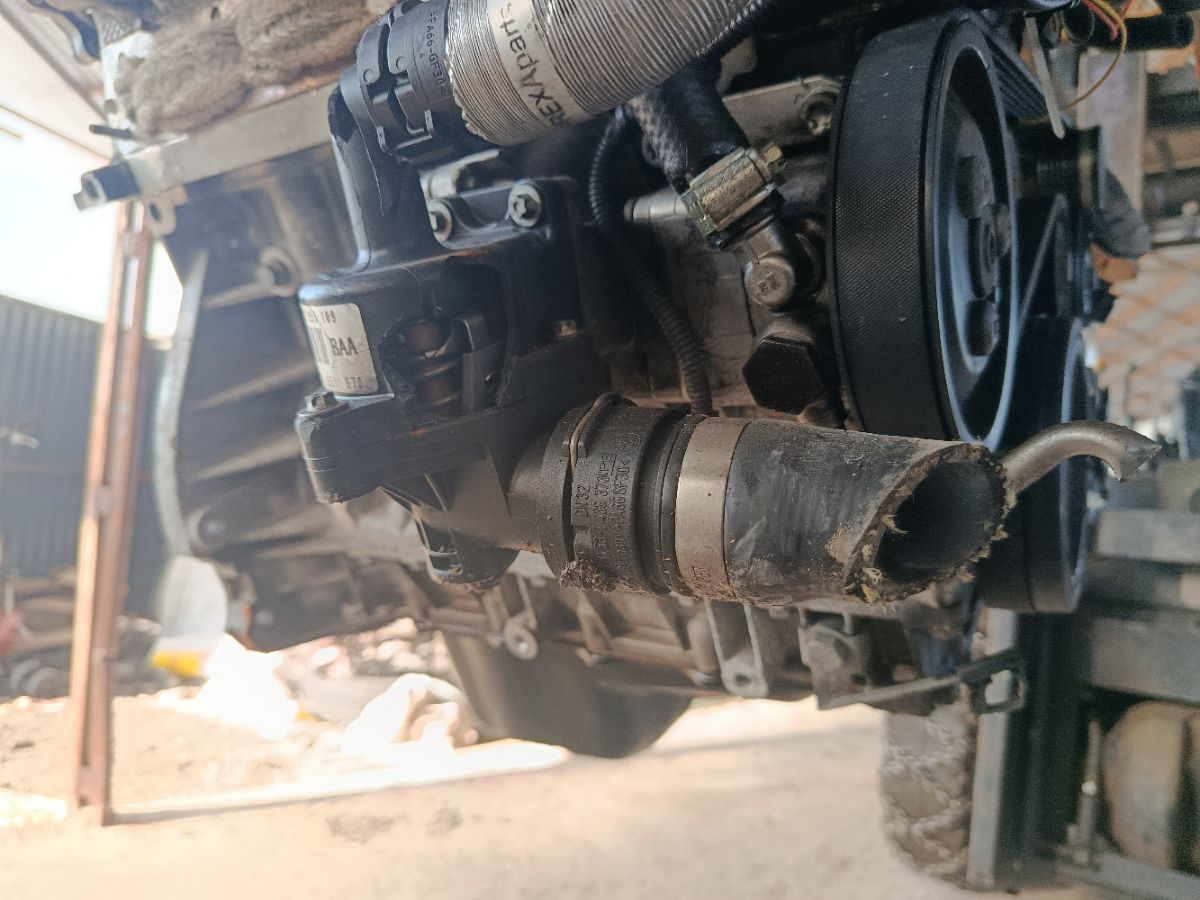 Двигатель на Bmw 3-Series E90-VA76 N46B20BA Фото 15