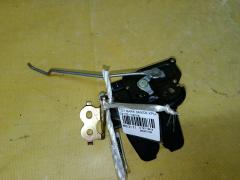 Замок крышки багажника на Toyota Mark II GX115