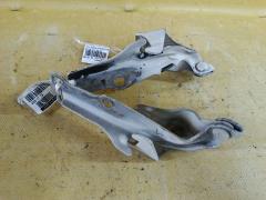 Крепление капота на Toyota Mark II GX105 53410-22110  53420-22110