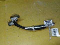 Поворотник в крыло на Toyota Mark II GX105