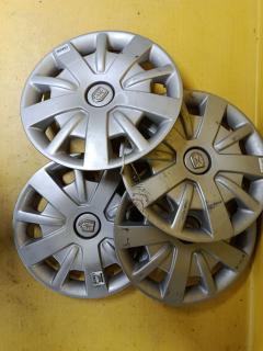Колпак на Toyota Mark II GX105 42602-22370