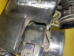 Корпус воздушного фильтра 22204-22010, 17700-22100 на Toyota Celica ZZT231 2ZZ-GE Фото 3