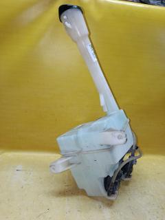 Бачок омывателя 85315-13080 на Toyota Corolla Fielder NZE144G Фото 2