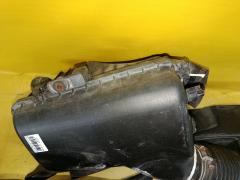 Корпус воздушного фильтра на Toyota Cresta JZX105 1JZ-GE Фото 4