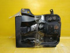 Подставка под аккумулятор на Toyota Corolla Fielder NZE144G Фото 2