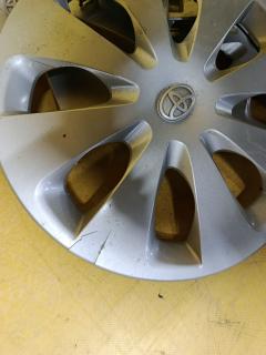 Колпак 42602-52540 на Toyota Corolla Fielder NZE144G Фото 3