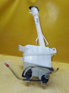 Бачок омывателя 85315-13080 на Toyota Corolla Fielder NZE144G Фото 2