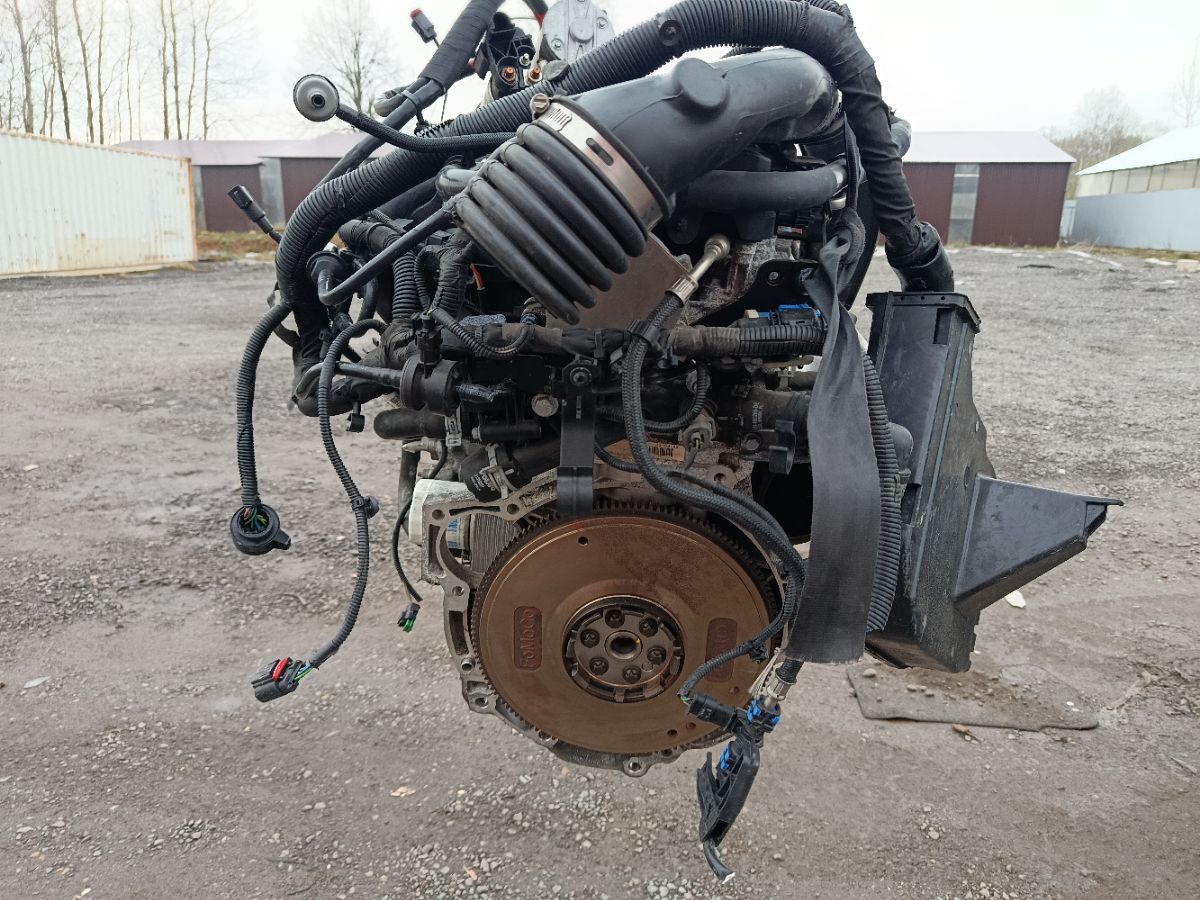 Двигатель на Volvo V40 MV B4164T Фото 10
