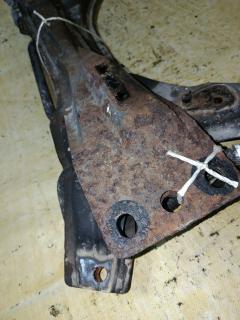 Балка под ДВС на Suzuki Aerio Wagon RB21S M15A Фото 4