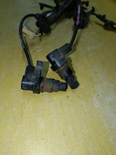Датчик ABS на Toyota Corolla Fielder NZE144G 1NZ-FE Фото 2