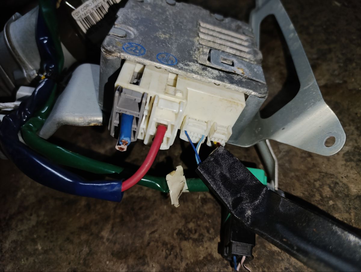 Рулевая колонка на Toyota Corolla Fielder NZE144G Фото 5