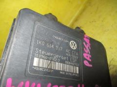 Блок ABS на Volkswagen Golf 1K CAXA Фото 2