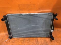 Радиатор ДВС на Audi A6 4F Фото 2