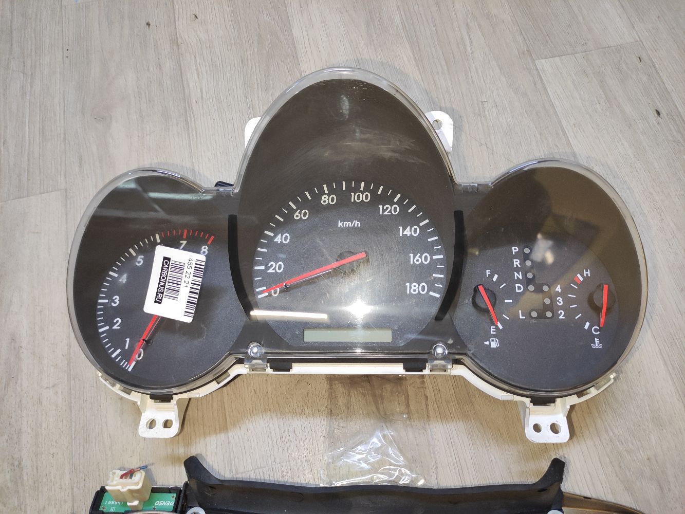 Спидометр на Toyota Soarer UZZ40 3UZ-FE Фото 3