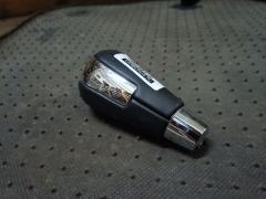Ручка КПП на Nissan Фото 5