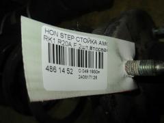 Стойка амортизатора на Honda Stepwgn RK1 R20A Фото 2