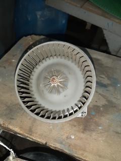 Мотор печки 79310-S0A-003, 79310-S0A-305 на Honda Airwave GJ1 Фото 4