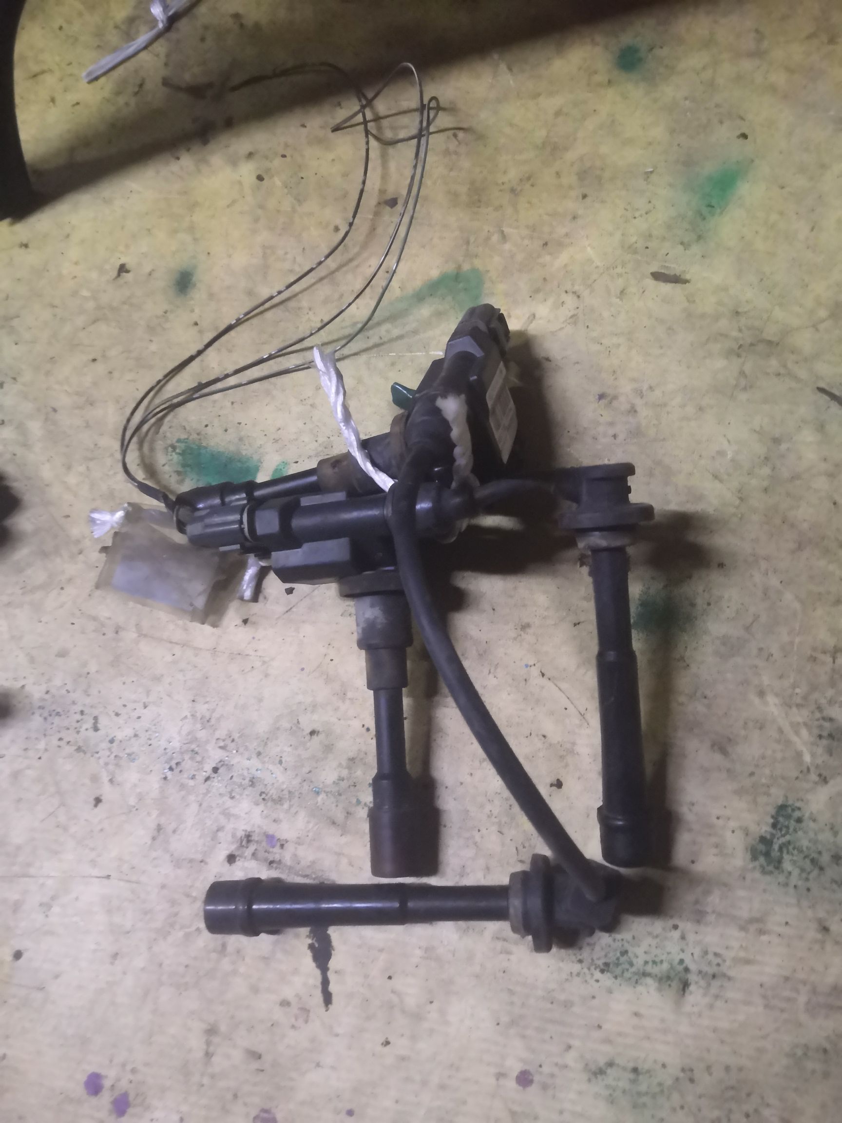 Катушка зажигания 33400-65G00, 33400-65G01, LC-016-6247 на Suzuki Chevrolet Cruze HR51S M13A Фото 3