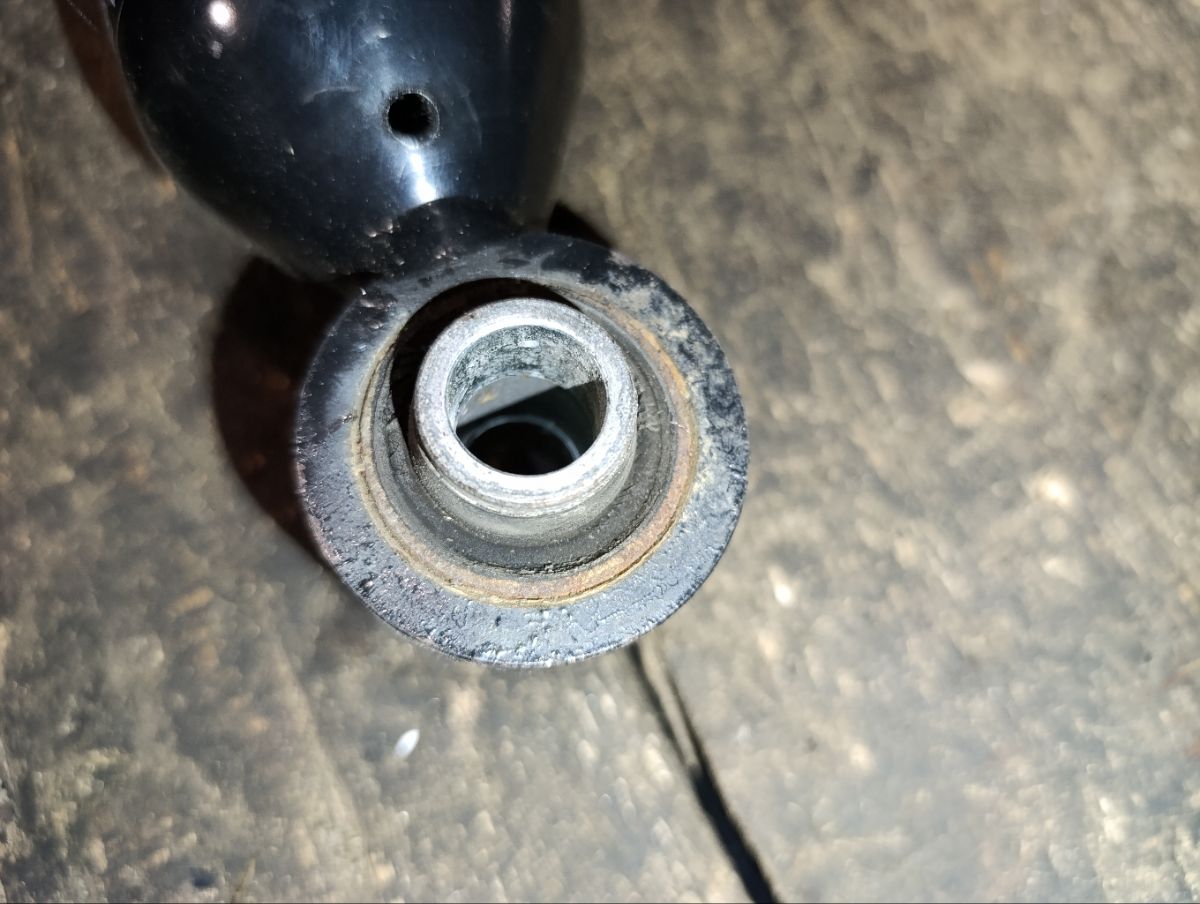 Стойка амортизатора на Toyota Crown GRS182 3GR-FSE Фото 6