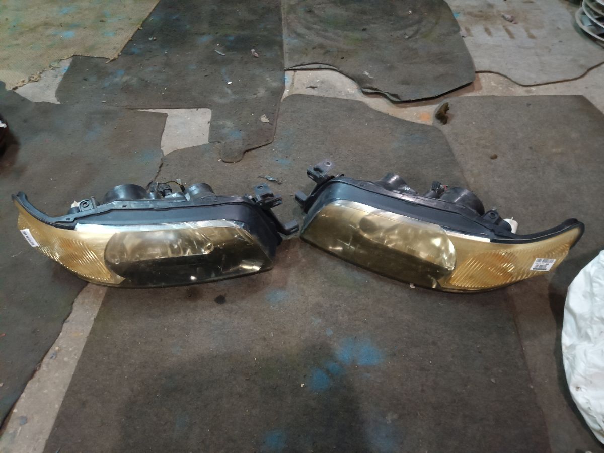 Фара 1639 1639 на Nissan Avenir W11 Фото 5