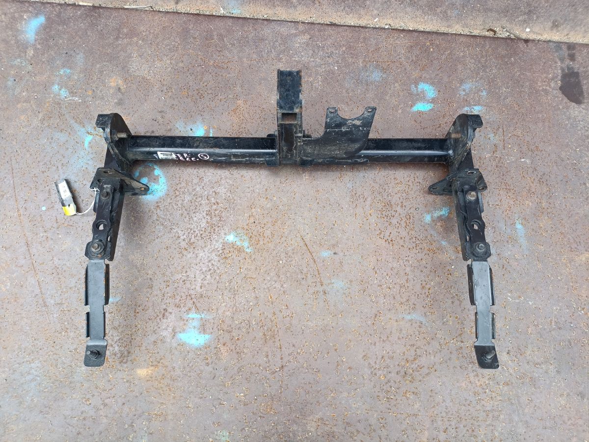 Фаркоп на Subaru SH5 Фото 4