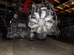 Двигатель на Mitsubishi Delica Spacegear PE8W 4M40T Фото 7