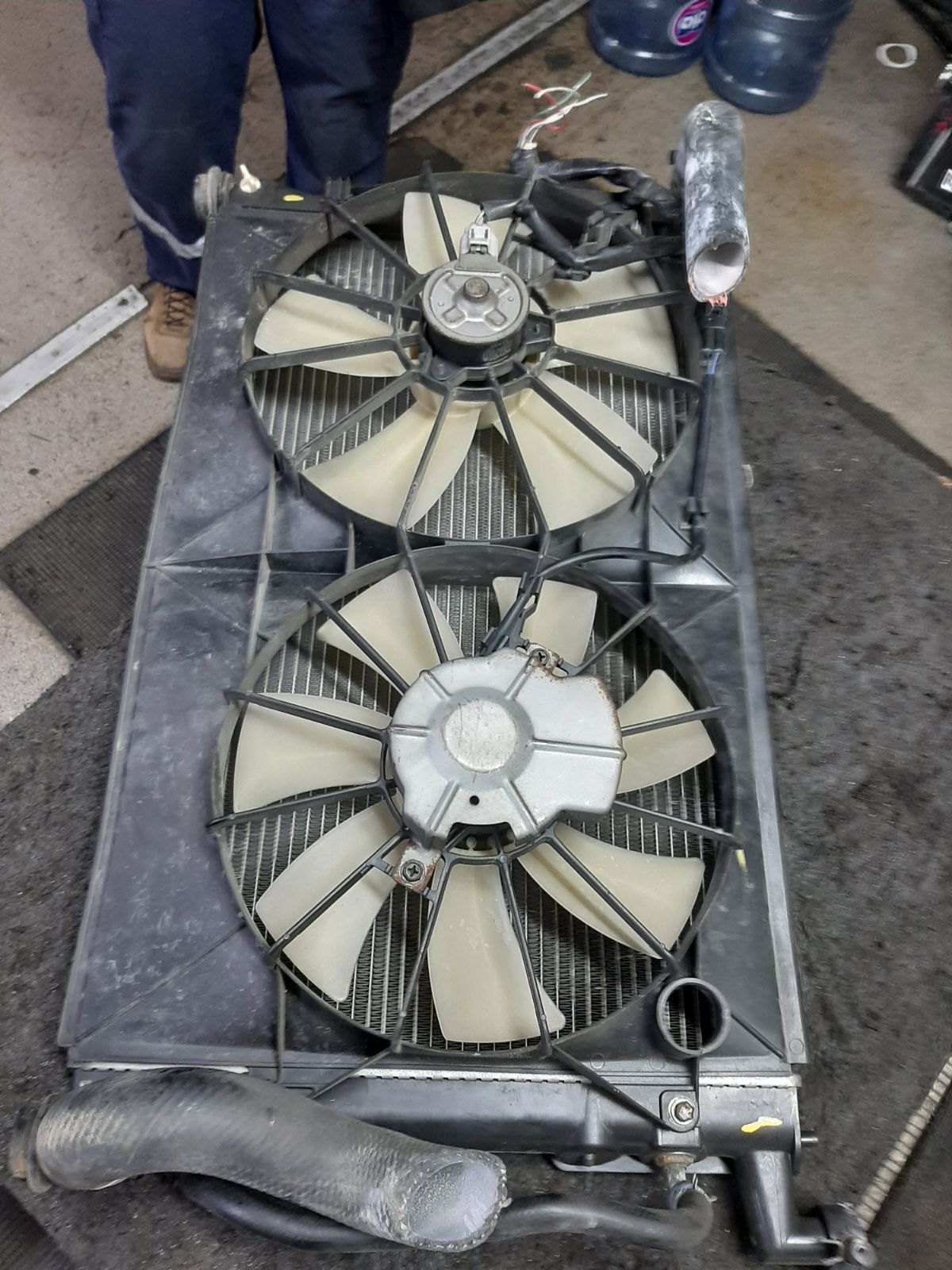 Радиатор ДВС 16400-7A590, BC10092, FX-036-7887, FX-036-7887A, PA10092, PC10092, PL010958, TD-036-7887, TD-036-7887A, TO-275 на Toyota Vista SV50 3S-FSE Фото 16