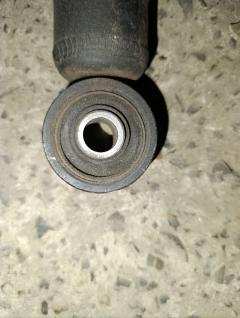 Стойка амортизатора 48010-50110 на Toyota Celsior UCF31 3UZ-FE Фото 4