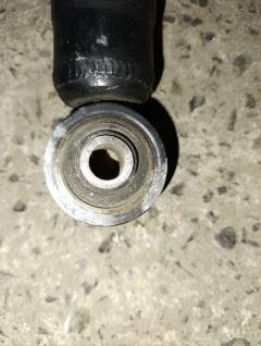 Стойка амортизатора 48010-50110 на Toyota Celsior UCF31 3UZ-FE Фото 4