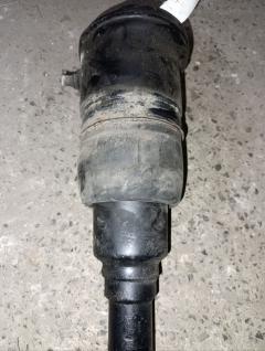 Стойка амортизатора 48010-50110 на Toyota Celsior UCF31 3UZ-FE Фото 5