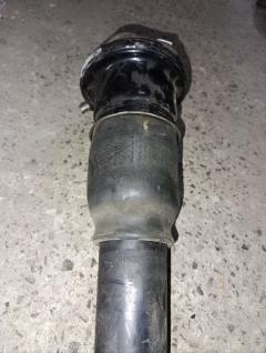 Стойка амортизатора 48090-50120 на Toyota Celsior UCF31 3UZ-FE Фото 6