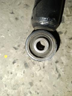 Стойка амортизатора 48090-50120 на Toyota Celsior UCF31 3UZ-FE Фото 5