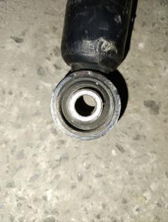 Стойка амортизатора 48090-50120 на Toyota Celsior UCF31 3UZ-FE Фото 5