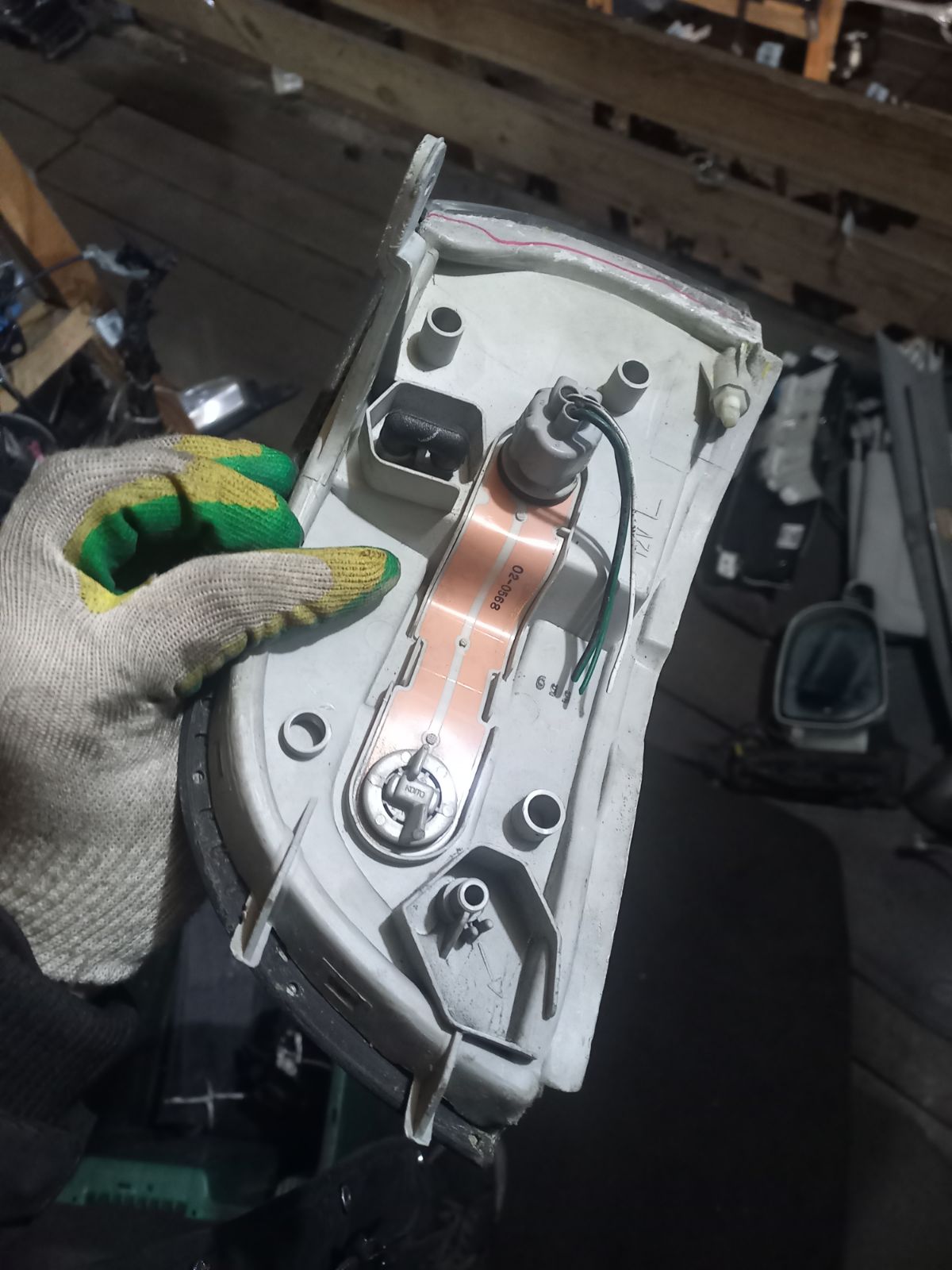 Поворотник к фаре 12-358 12-358 на Toyota Sprinter AE100 Фото 7