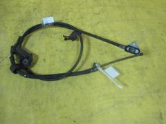 Тросик стояночного тормоза на Toyota Probox NCP51V 1NZ-FE 46420-52110  46420-52111, Правое расположение