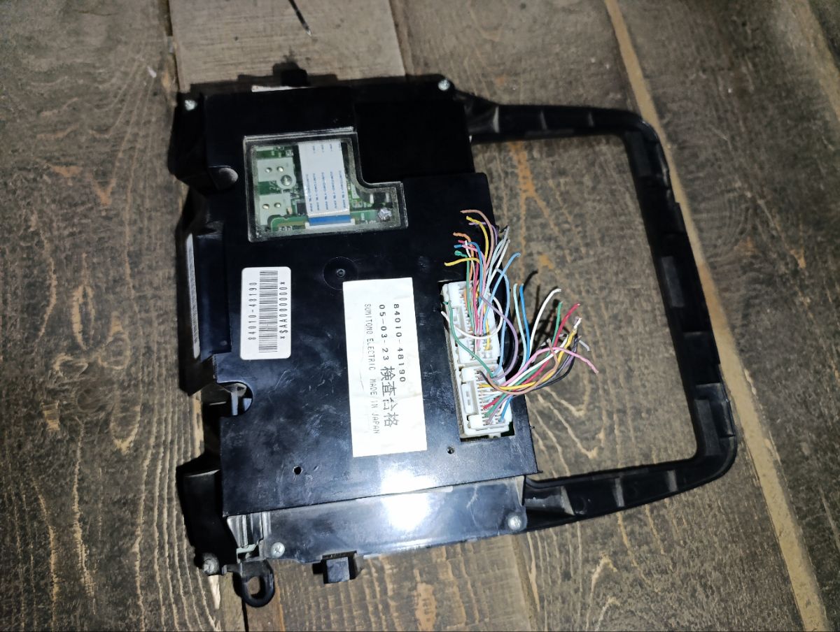 Блок управления климатконтроля 84010-48190 на Toyota Kluger MCU25W 1MZ-FE Фото 9