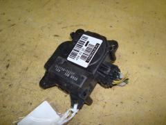 Моторчик заслонки печки 063700-7051 на Toyota Harrier MCU15W 1MZ-FE Фото 1