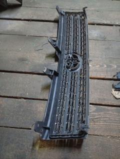 Решетка радиатора 53111-52170 на Toyota Probox NCP51V Фото 5