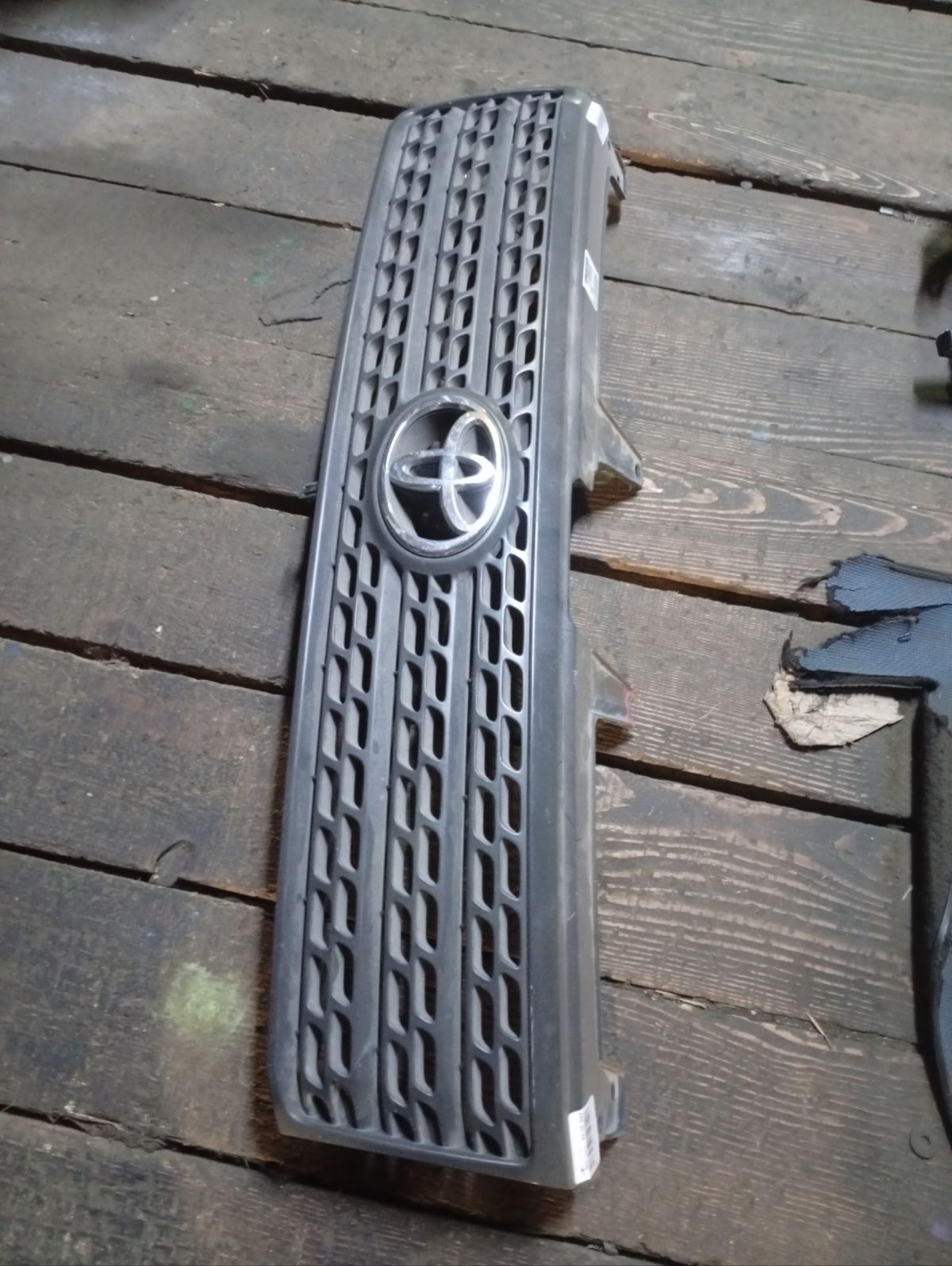 Решетка радиатора 53111-52170 на Toyota Probox NCP51V Фото 4