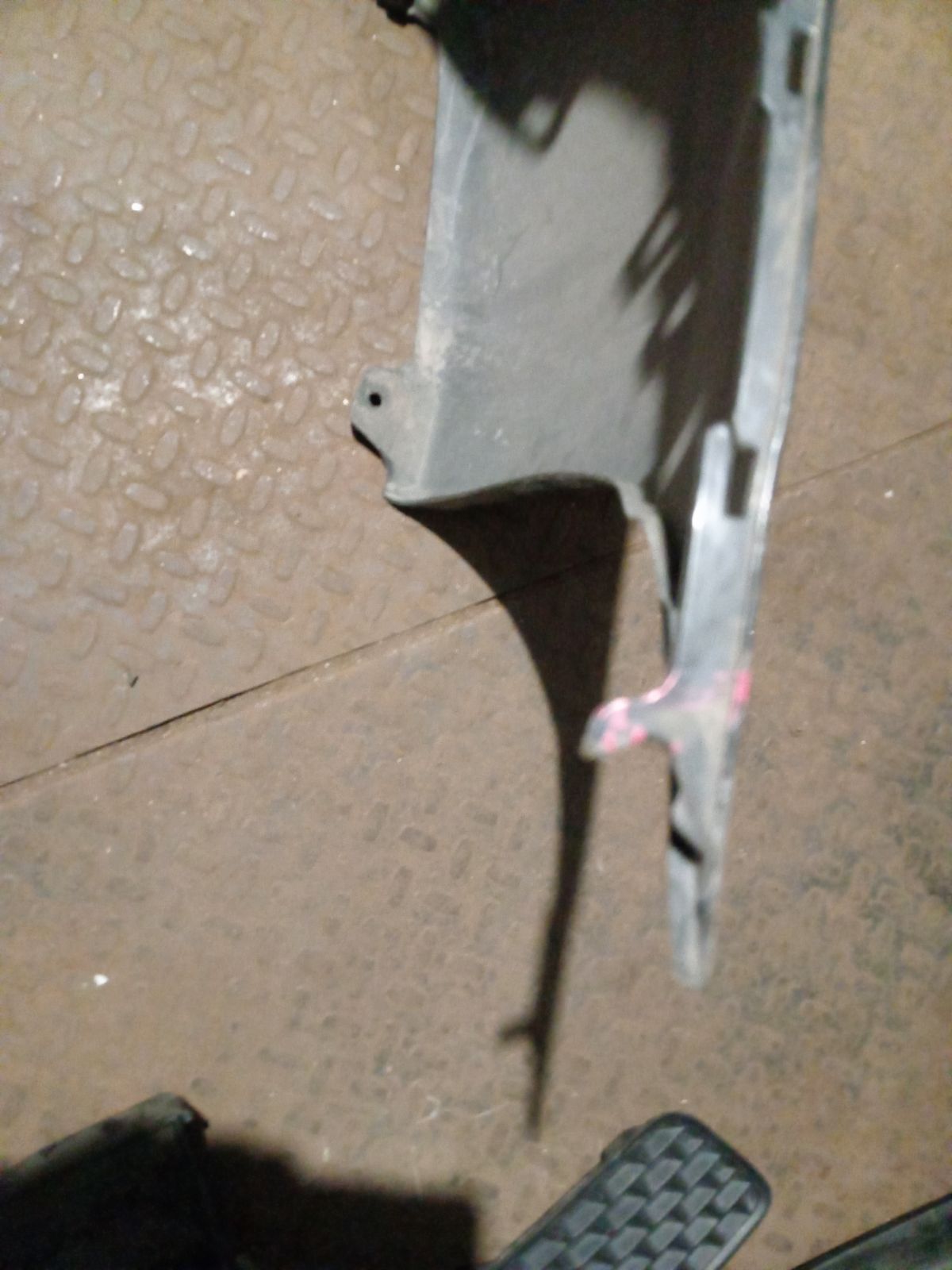 Бампер 114-77828 114-77828,52119-47050, 52119-47903, TY04242BA на Toyota Prius NHW20 Фото 14