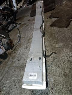 Жесткость бампера на Toyota Prius NHW20 Фото 8