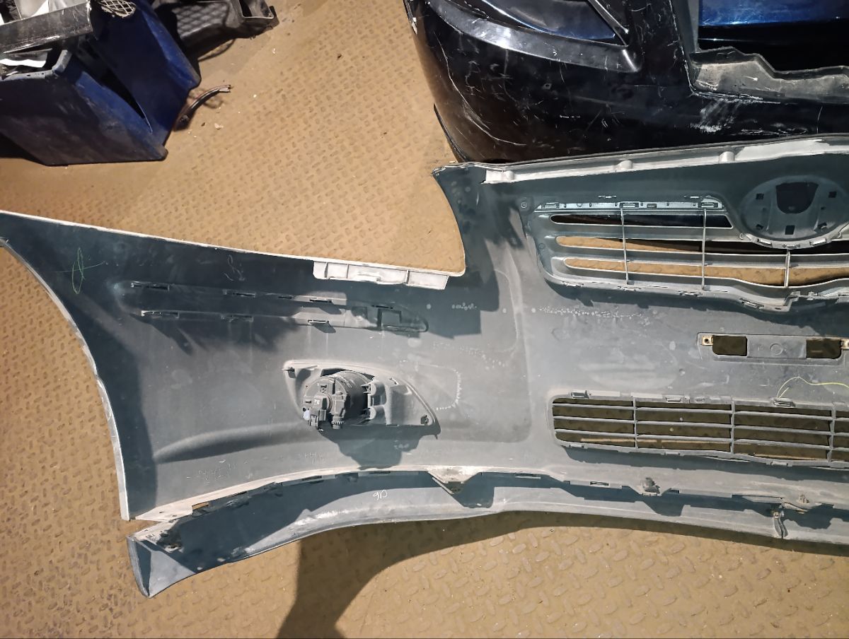 Бампер 0D-2 0D-2,52119-05170/80 на Toyota Avensis AZT250 Фото 30