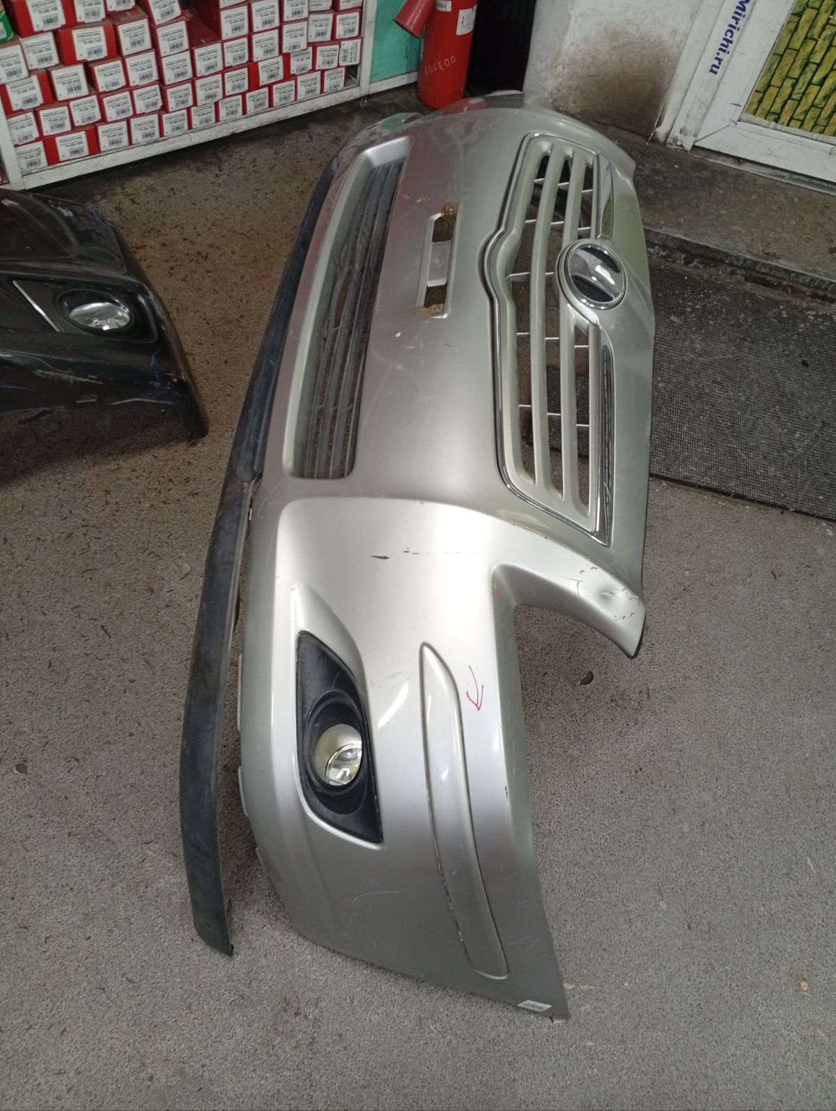 Бампер 0D-2 0D-2,52119-05170/80 на Toyota Avensis AZT250 Фото 36