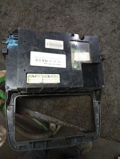 Блок управления климатконтроля 84010-48190 на Toyota Kluger MCU25W 1MZ-FE Фото 5